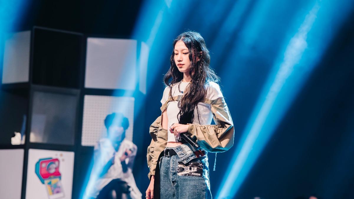 李千娜和21歲愛女同台!母女長太像分不清 顧穎聽媽「溫馨告白」哭哭了