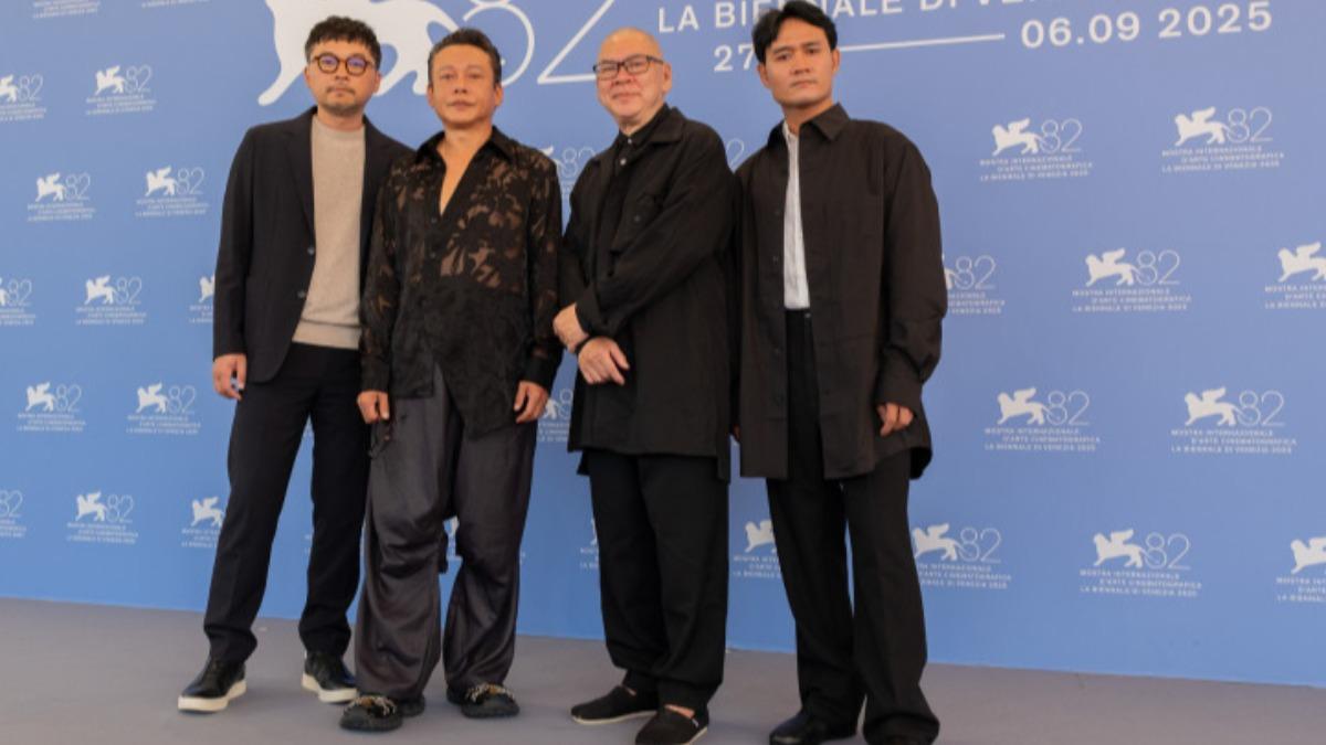 《回家》製片王雲霖(左起)、監製李康生、導演蔡明亮、演員亞儂弘尚希。(圖/汯呄霖電影提供)