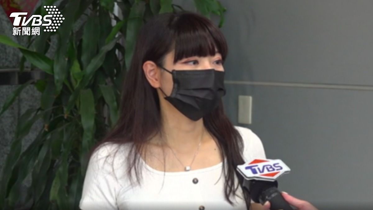 獨家/ 育嬰留停2年屆滿! 女研究員控遭惡意資遣。(圖/TVBS)