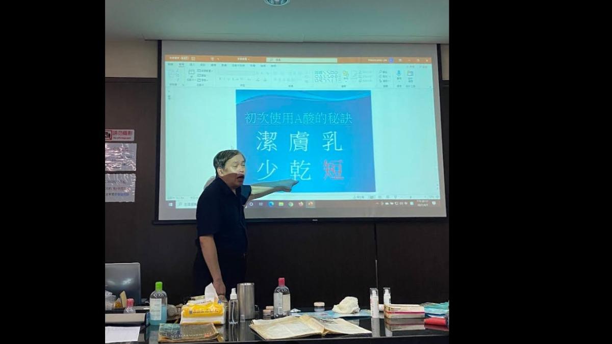 台南名醫林炳煌「宣布退休」,傳奇事蹟曝:初診聽演講。(圖/翻攝Google評論)