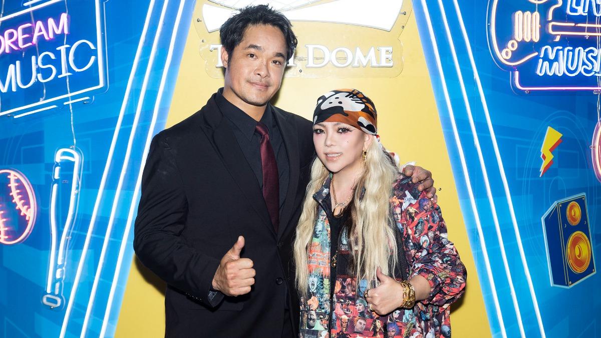 林智勝和阿妹合照留念。（圖／聲動娛樂提供）