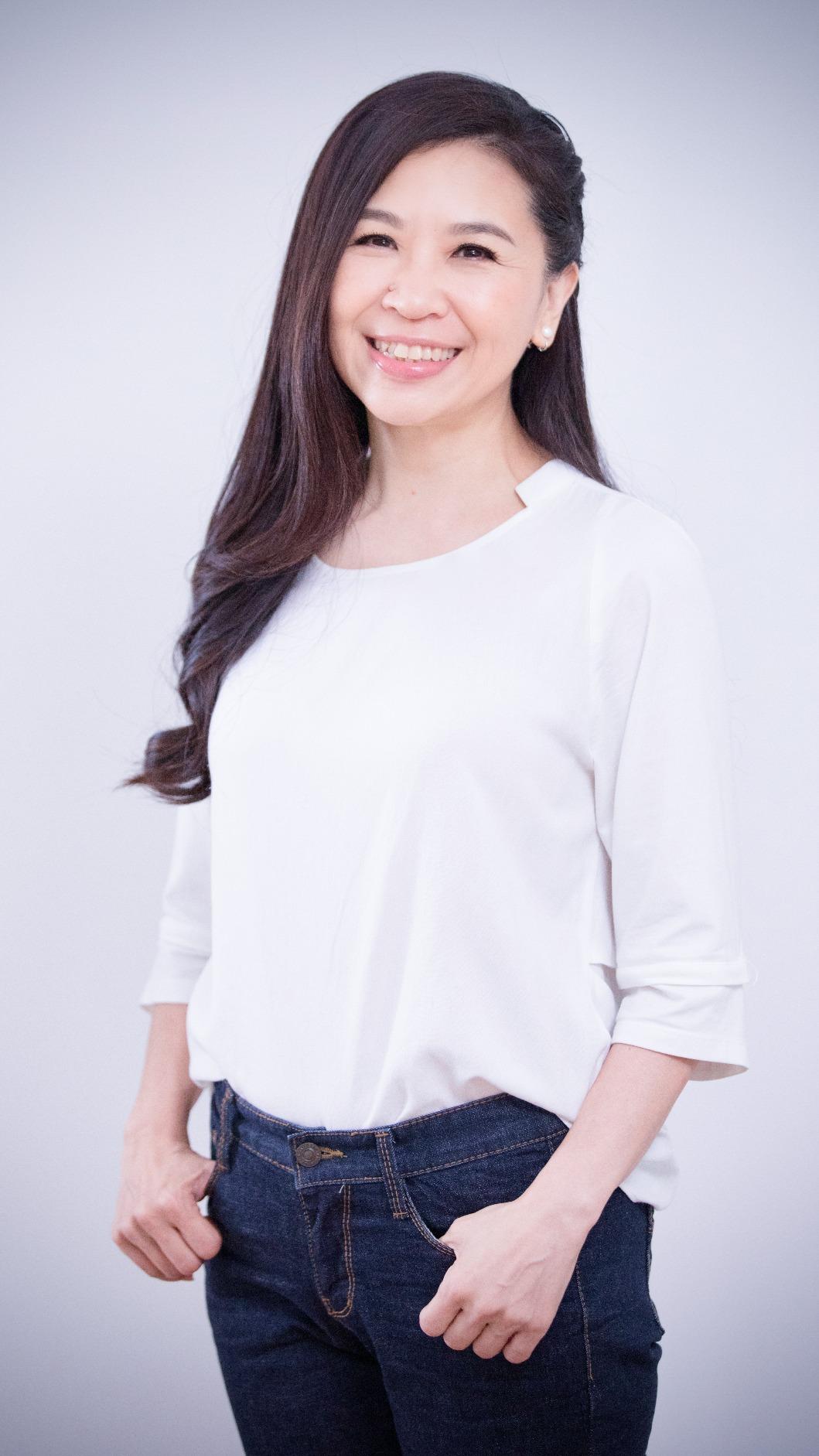 馬毓芬身為歌手又是天王天后御用合音、也是專輯與配唱製作人。(圖/中山堂廣場音樂節提供)
