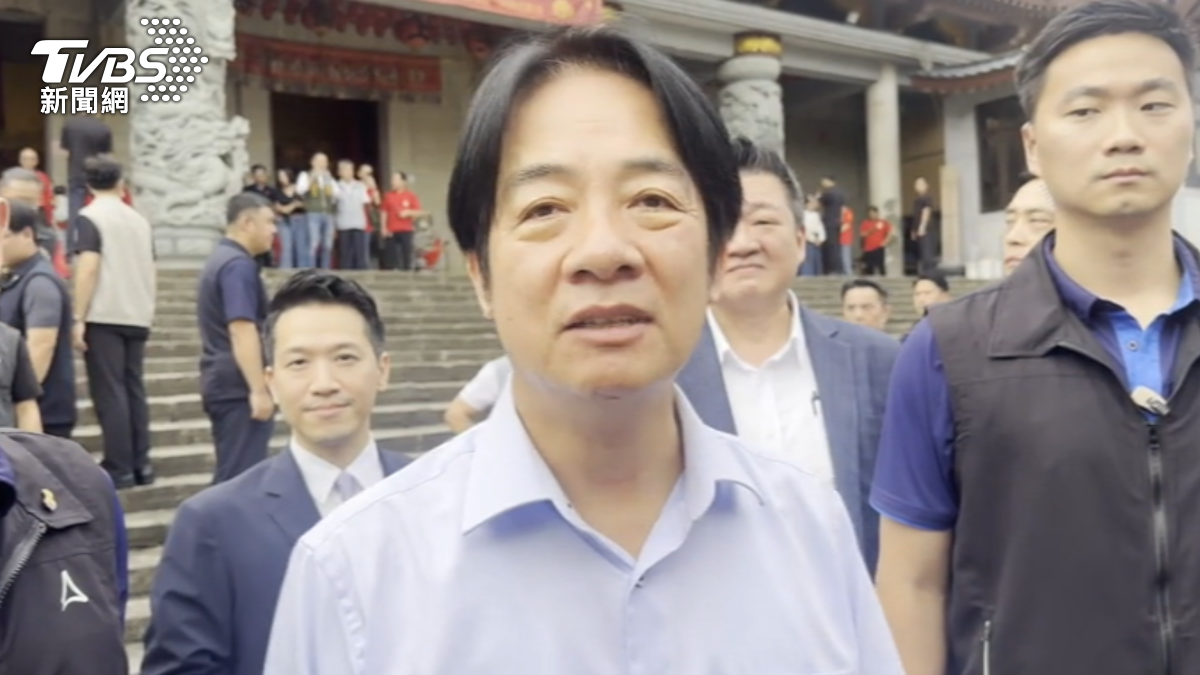 總統週日下午前往到桃園的座談會前,強調這是傾聽之旅,否認會涉及到2026的選戰佈局。(圖/TVBS)