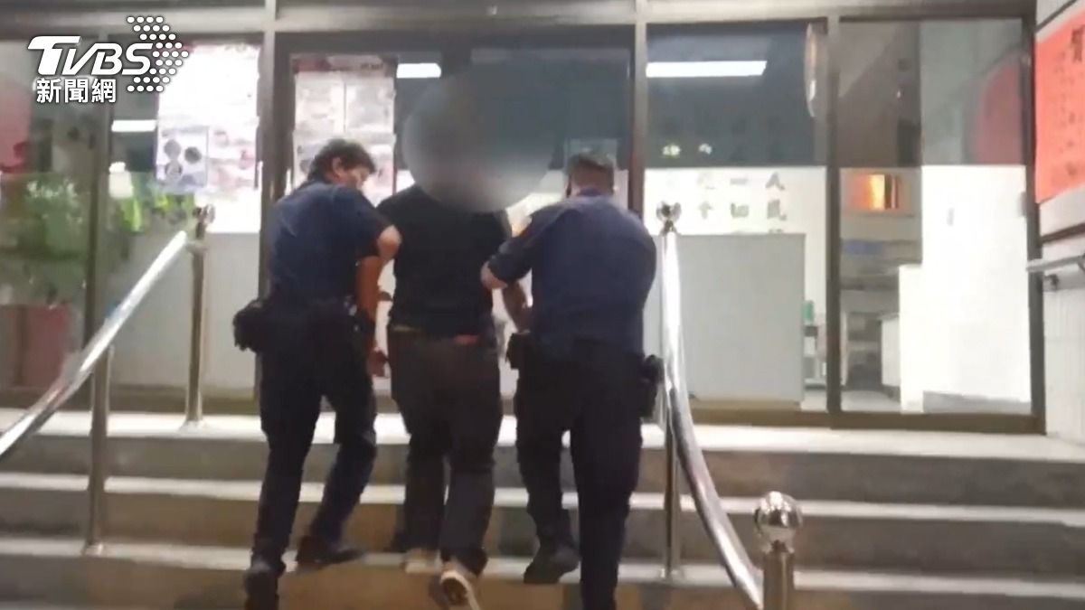 電影院爆衝突!男暴踢少女「只因這理由」 警方立刻出手逮人