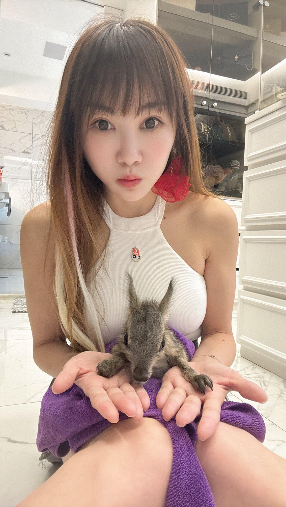 女星離婚,台灣女星離婚,王宥忻離婚,女星王宥忻離婚,王宥忻婚變,王宥忻老公,王宥忻身家,王宥忻淨身出戶,王宥忻翁承旭,本土女星離婚