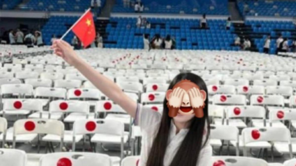 椅背貼紅點如日本國旗!武漢大學開學典禮被罵翻 校方急致歉