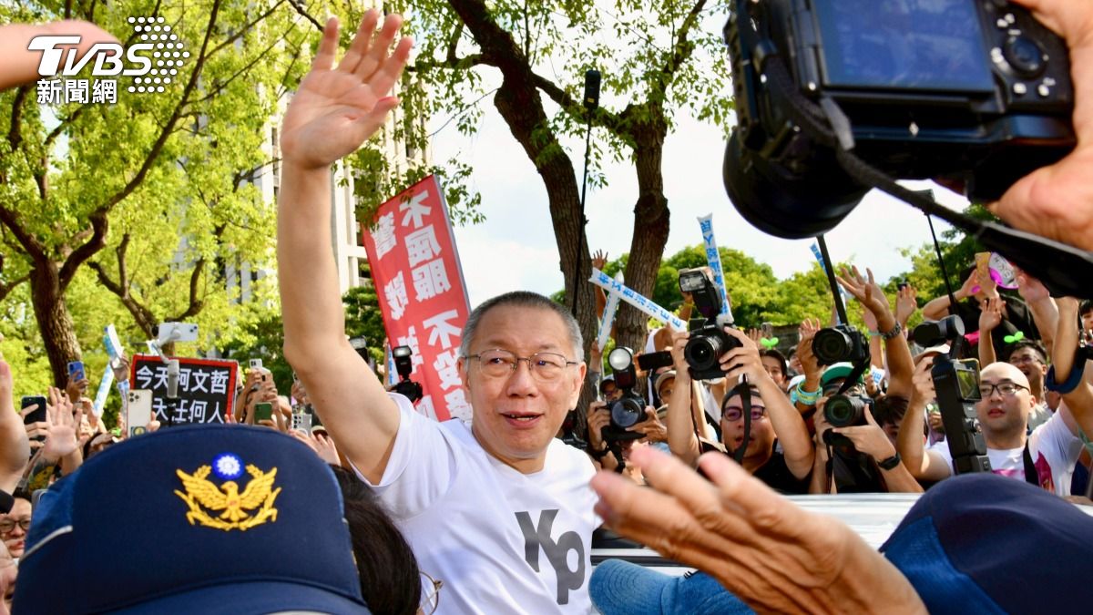 柯文哲交保聲量大!傳拚高雄、戰總統? 民眾黨:側翼急了