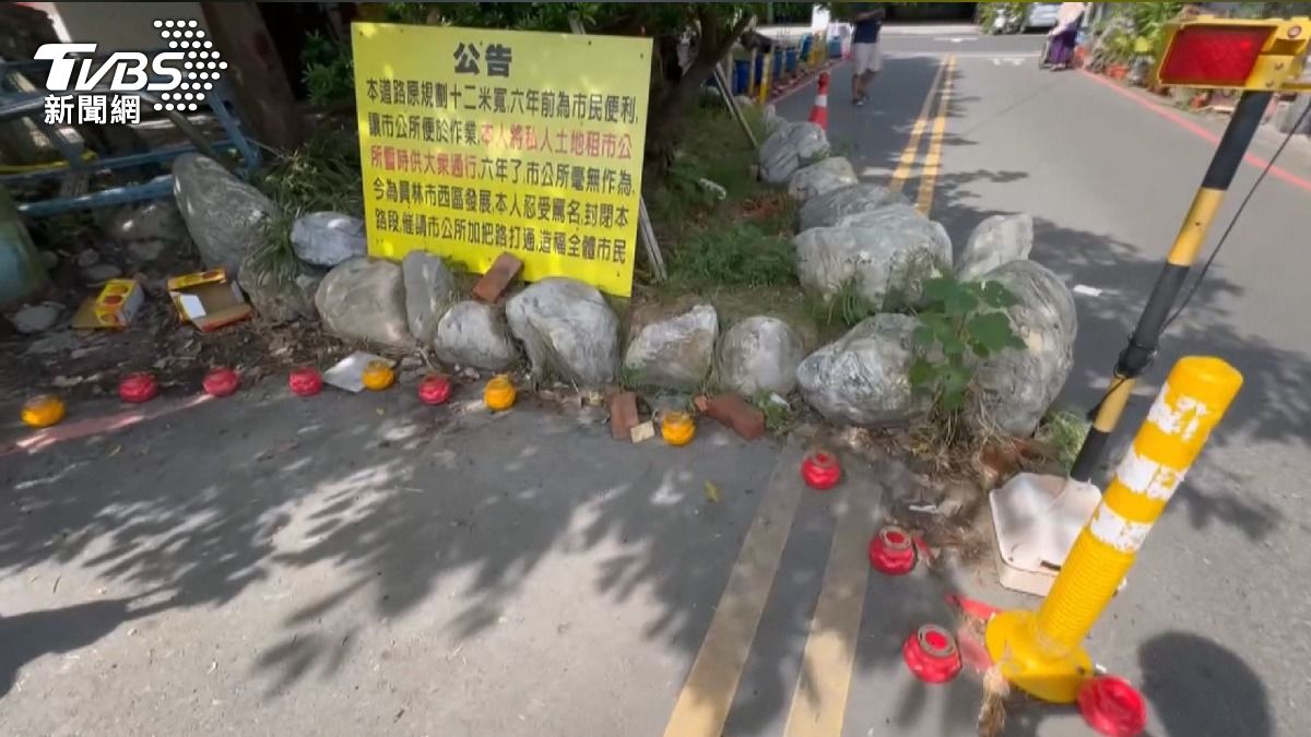 彰化男花10萬買千個酥油燈!七月路邊成「雙排鬼門關」 原因曝光。(圖/TVBS)