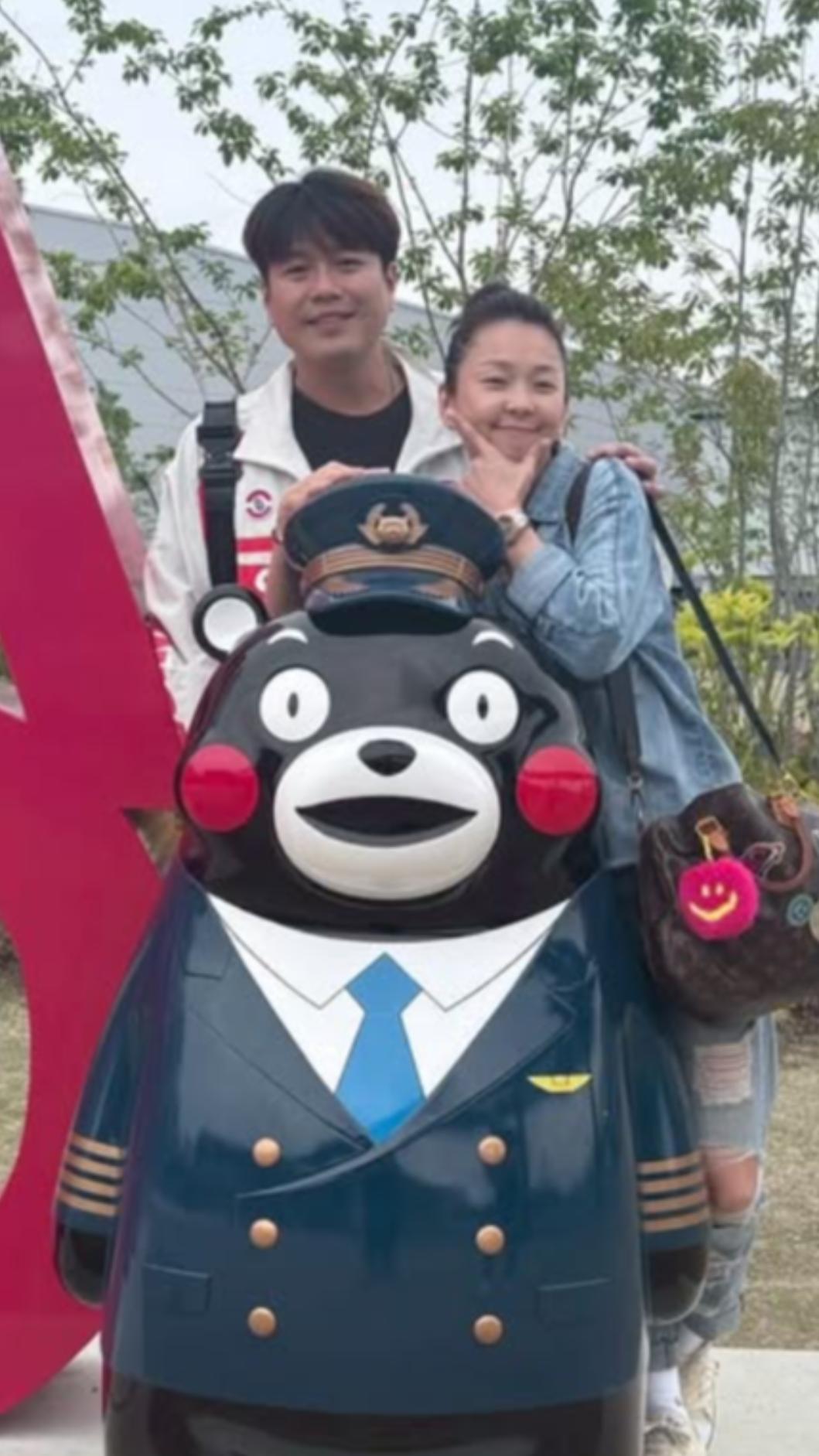 李易跟六月的男閨密很熟。(圖/翻攝自六月IG)