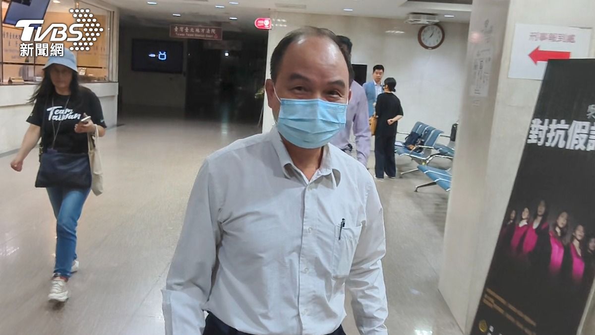 訊達總經理蘇文宗以100萬元交保，並被限制出境、出海。（圖／陳冠宇攝）