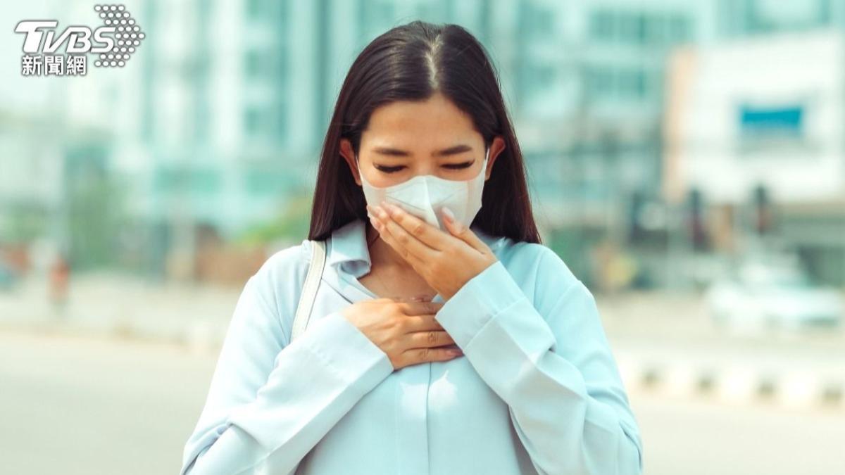 命理專家湯鎮瑋老師分析，2025下半年「5生肖」在健康方面要特別留意。（圖 / shutterstock達志影像）