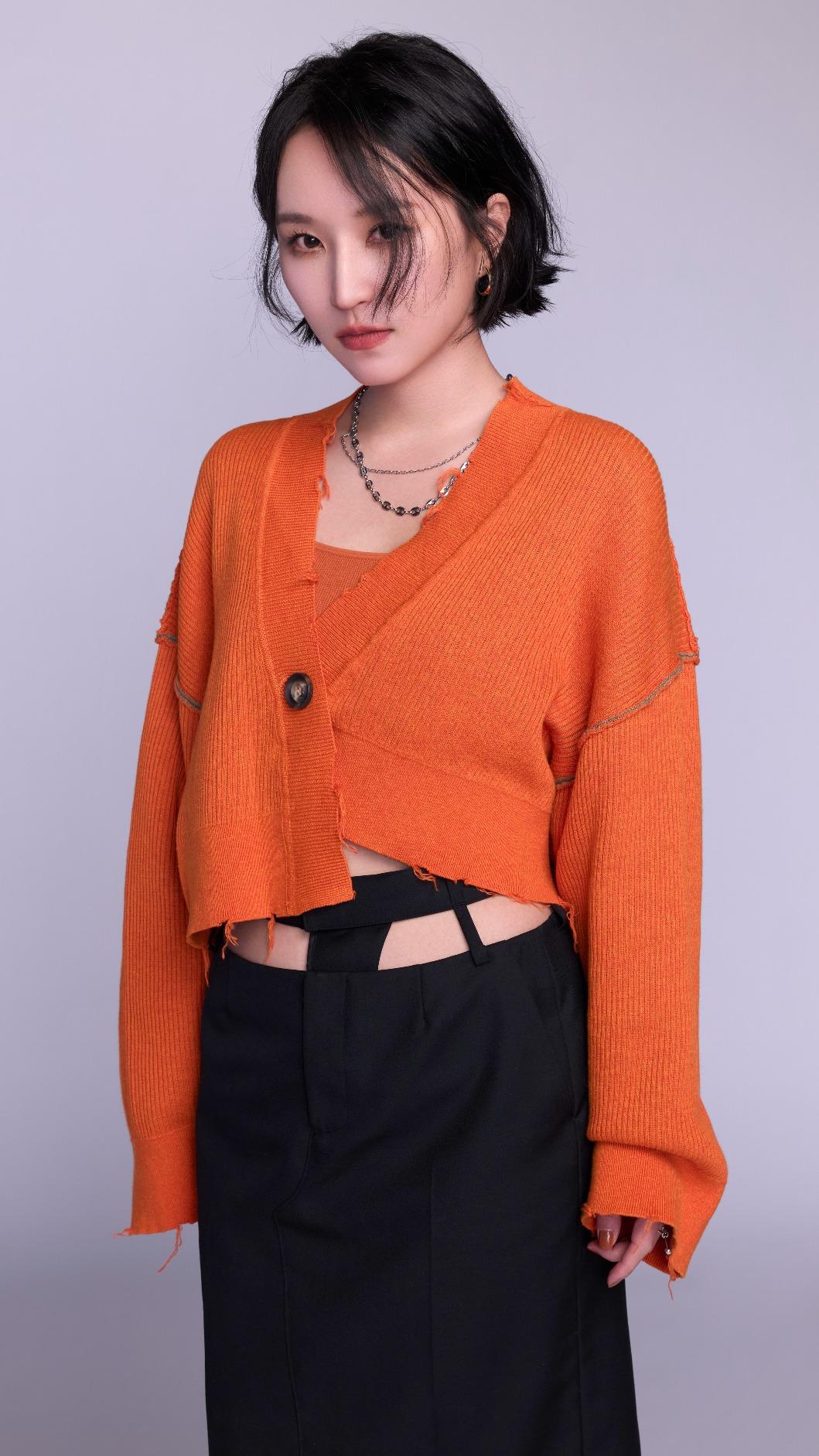 法蘭〈他們依然愛著〉由五月天瑪莎親自擔任貝斯手。(圖/相映音樂提供)
