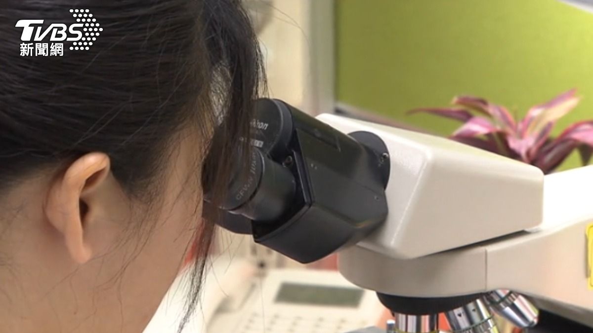 醫學中心病理科醫師人力荒，上演競價搶才。（圖／TVBS）
