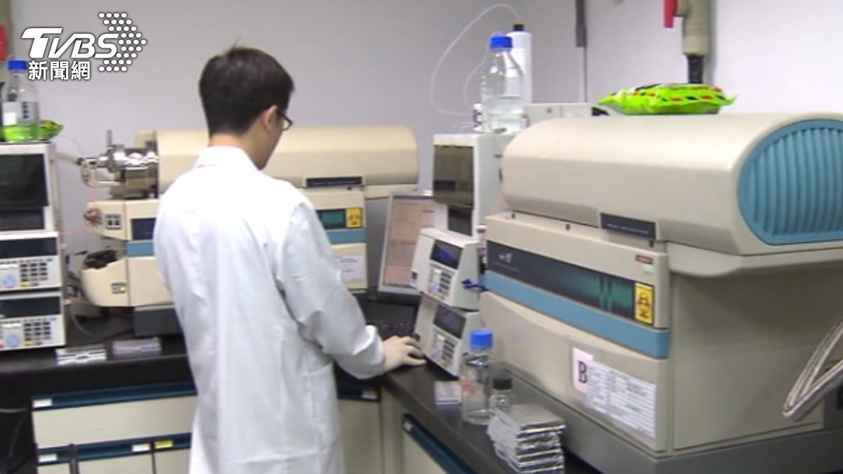 醫學中心病理科人力荒，憂影響出報告進度。（圖／TVBS）