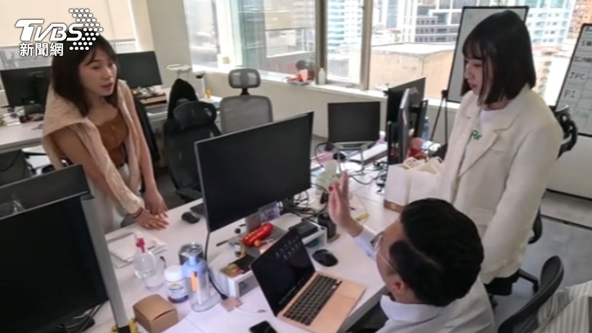 安靜崩解來襲!無聲工作者21%敬業度創12年新低 全球損失4380億美元