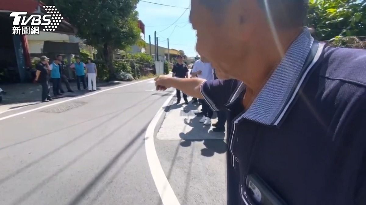 雙向單線無分道 80歲婦騎車遭撞亡。(圖/TVBS)