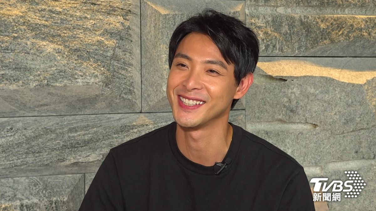 連晨翔分享十年蛻變與人夫心境。（圖／TVBS）