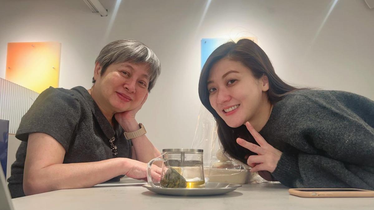 林逸欣在充滿愛的家庭裡長大。(圖/翻攝林逸欣臉書)