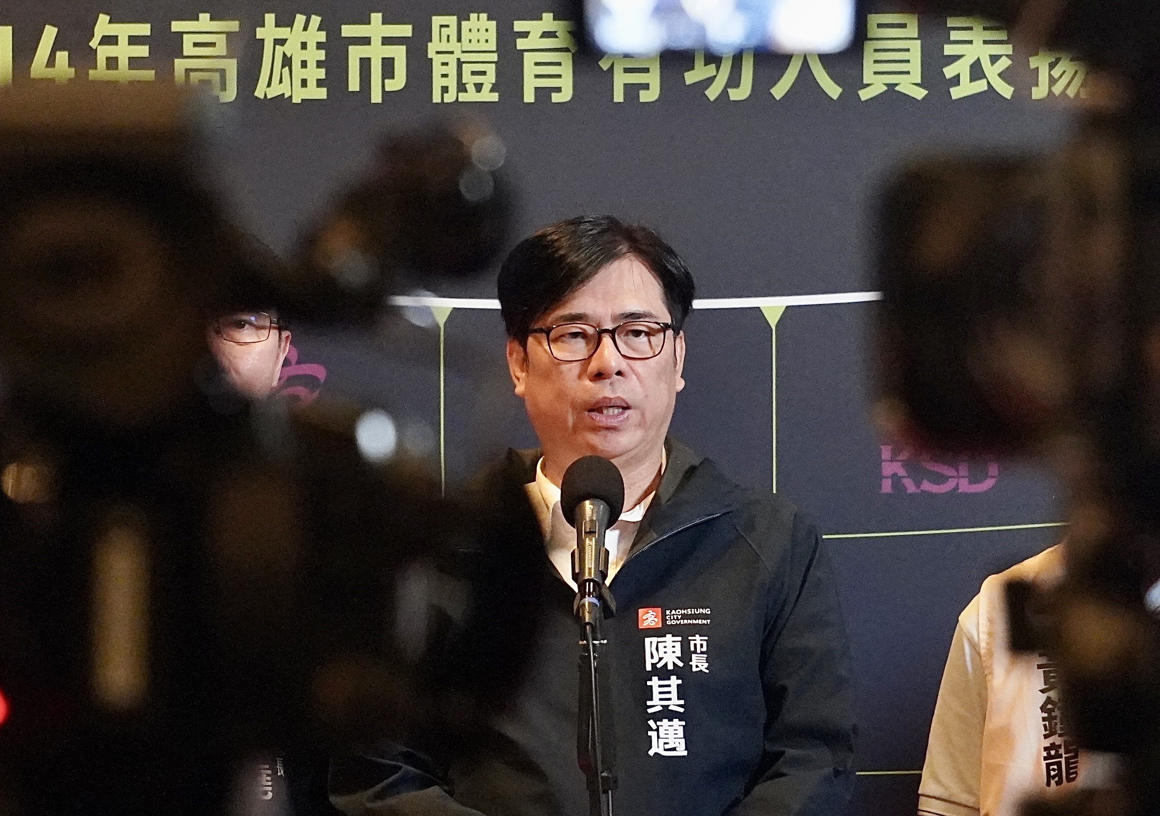 在野批能源政策錯誤　陳其邁：各縣市用電自己負責
