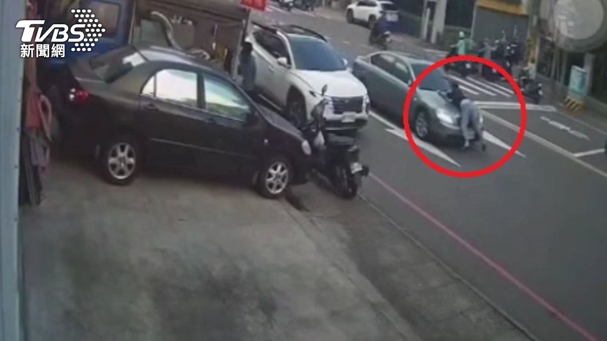 台中婦遭騙400萬!女兒怒約車手抓人「趴車追1公里」畫面曝