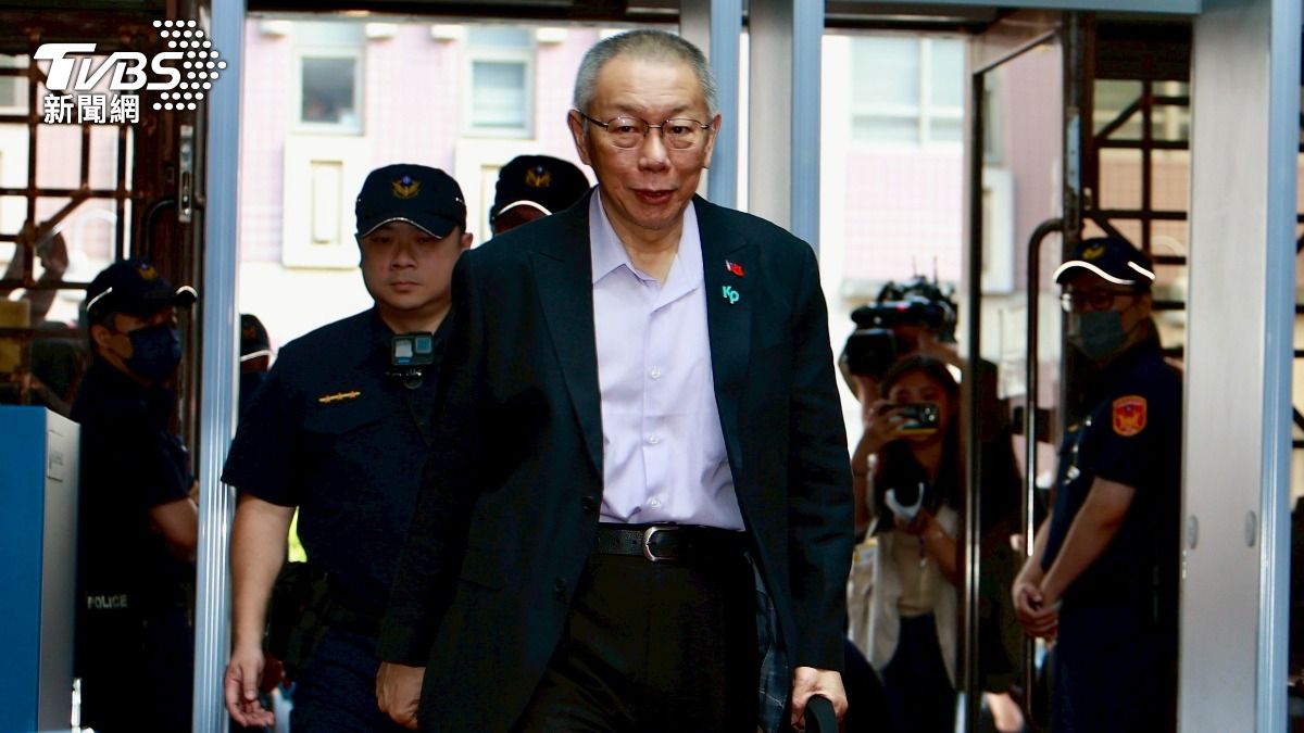 快訊/柯文哲、應曉薇交保裁定撤銷 北院9/15開羈押庭決定