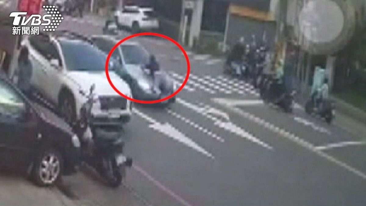 孝女「趴引擎蓋1.5公里」被甩落輾過!車手殺人未遂重判8年9月