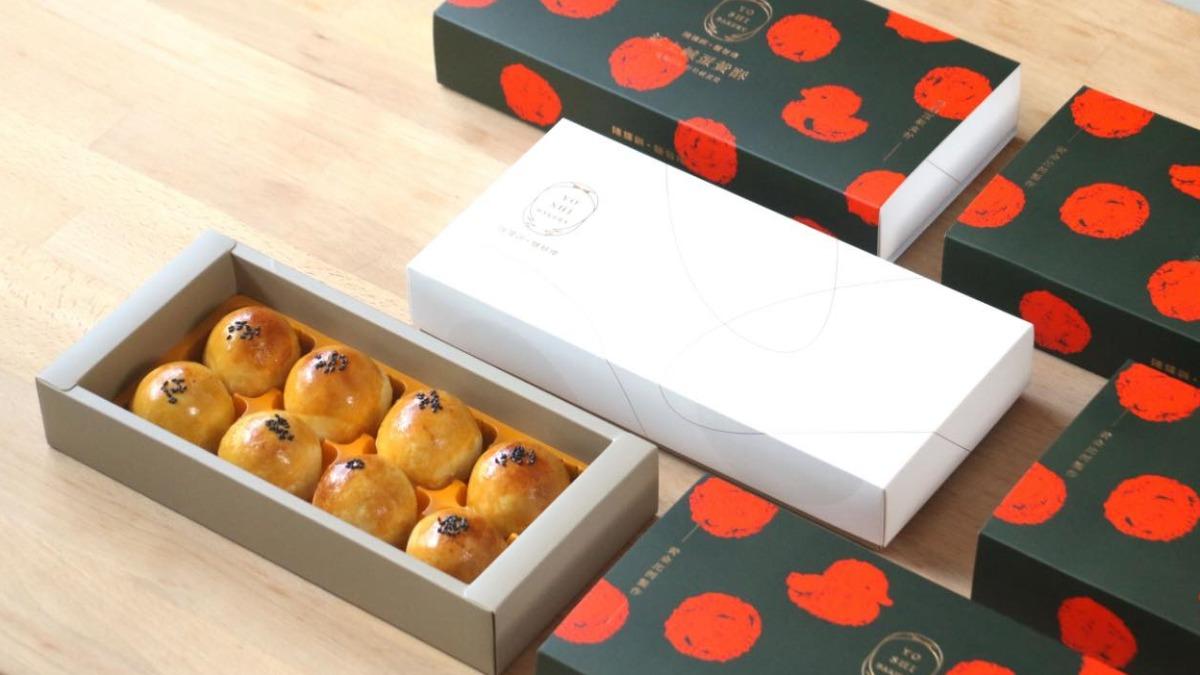 陳耀訓是台灣蛋黃酥界有「愛馬仕」級的存在。(圖/翻攝自臉書「陳耀訓·麵包埠Yoshi Bakery」)