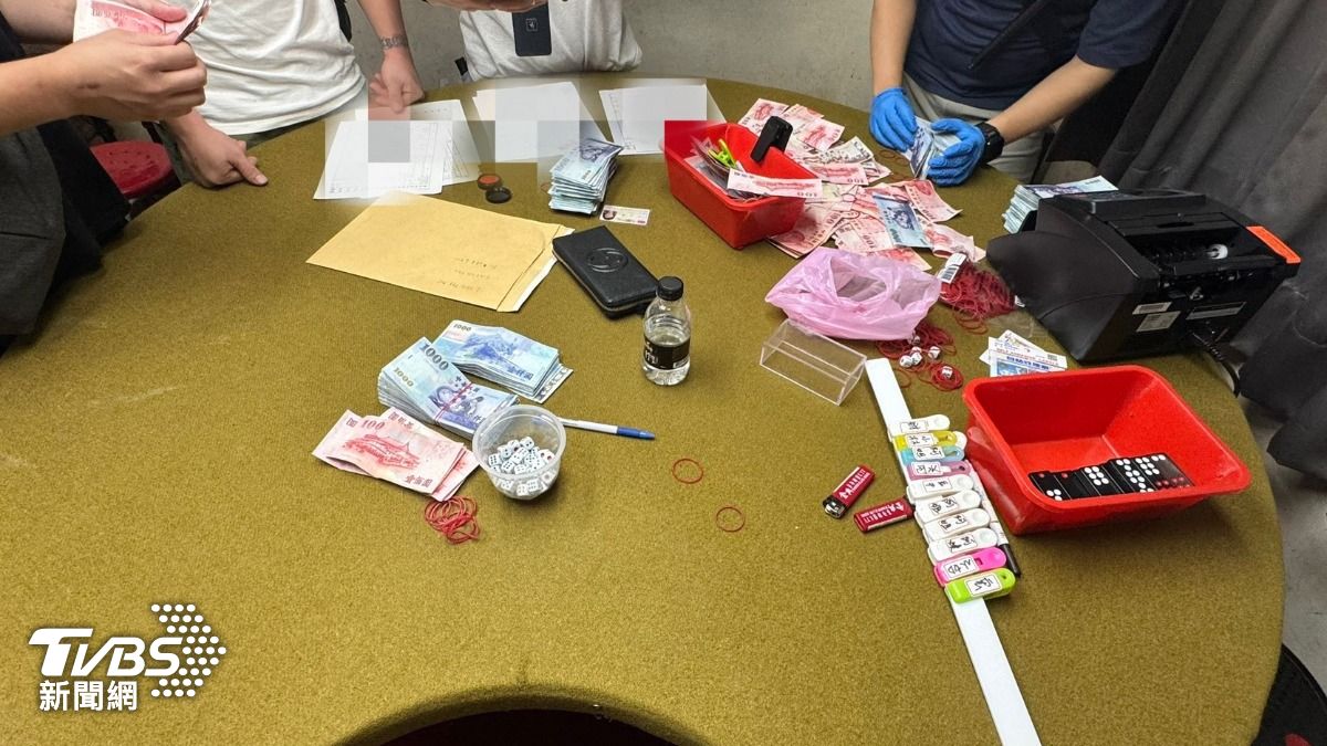 新北華廈藏地下賭場！專人把風仍不敵住戶密報　28人落網　　
