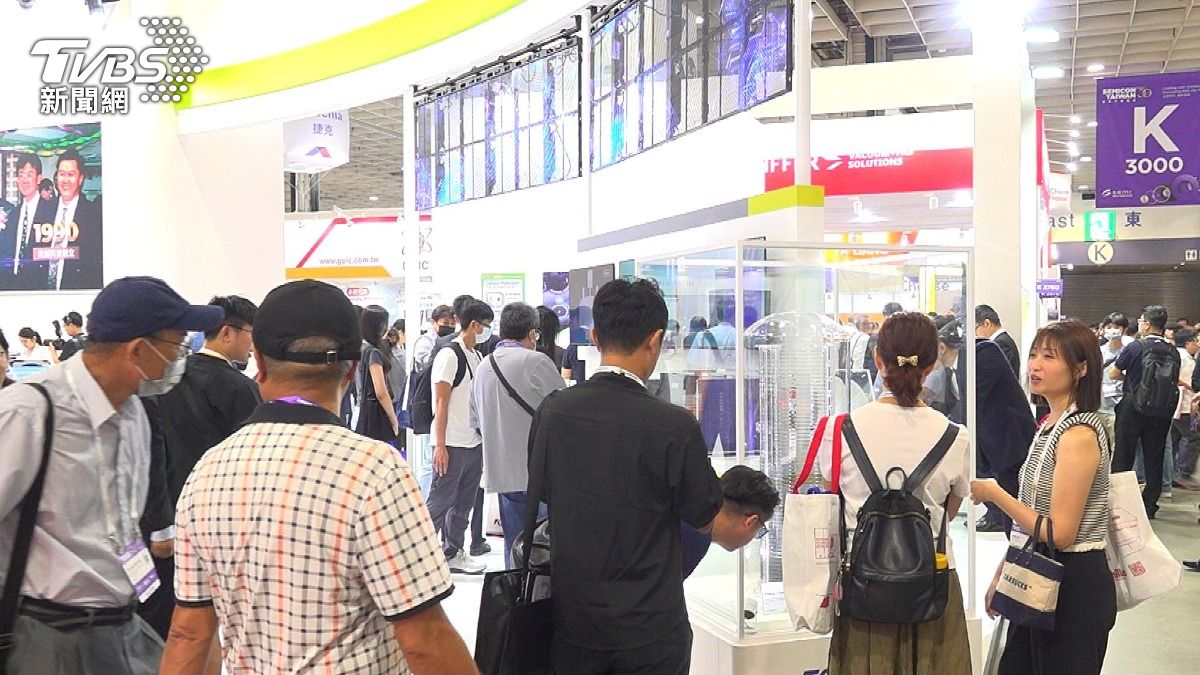 SEMICON Taiwan 2025展示了半導體產業的最新技術。(圖/TVBS)
