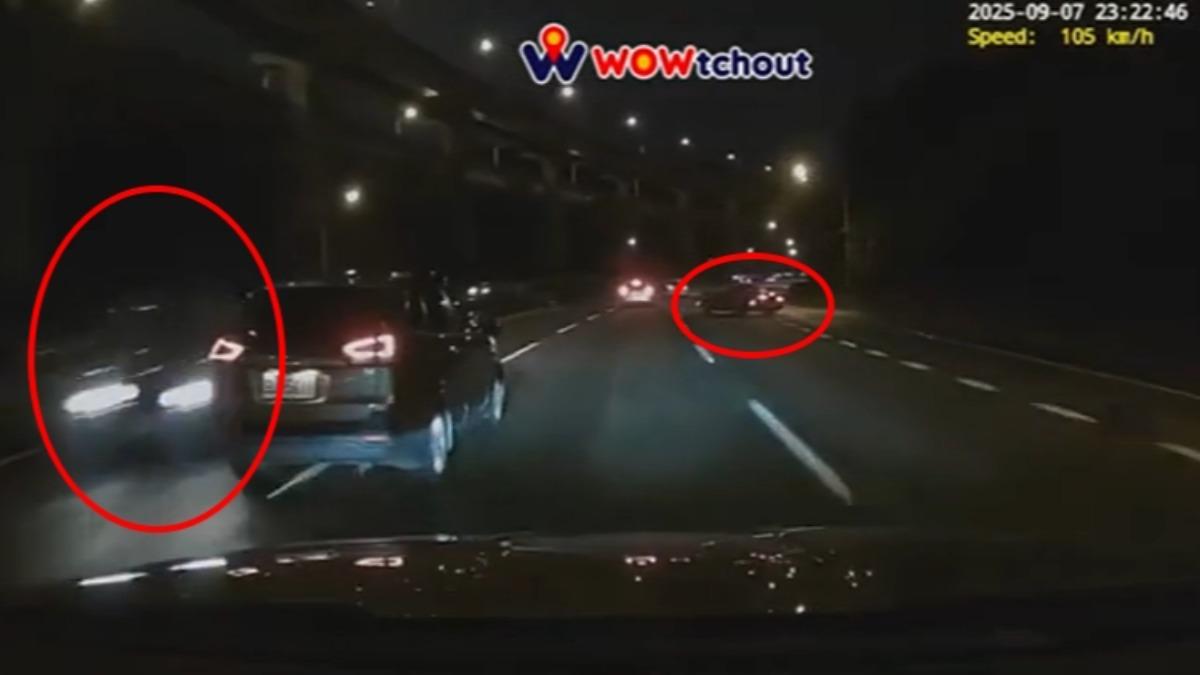 為閃逆向車發生二次車禍，轎車失控迴轉又撞分隔島。（圖／WoWtchout-地圖型行車影像分享平台）