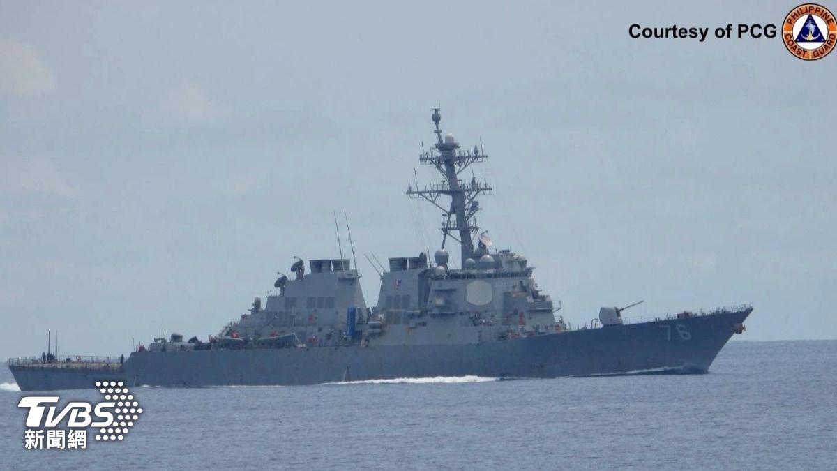 美國、英國軍艦航行台灣海峽 共軍批「滋擾挑釁」