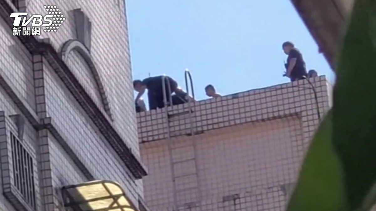 文山區社區水塔死者,疑似是闖入行竊身亡。 (圖/TVBS)