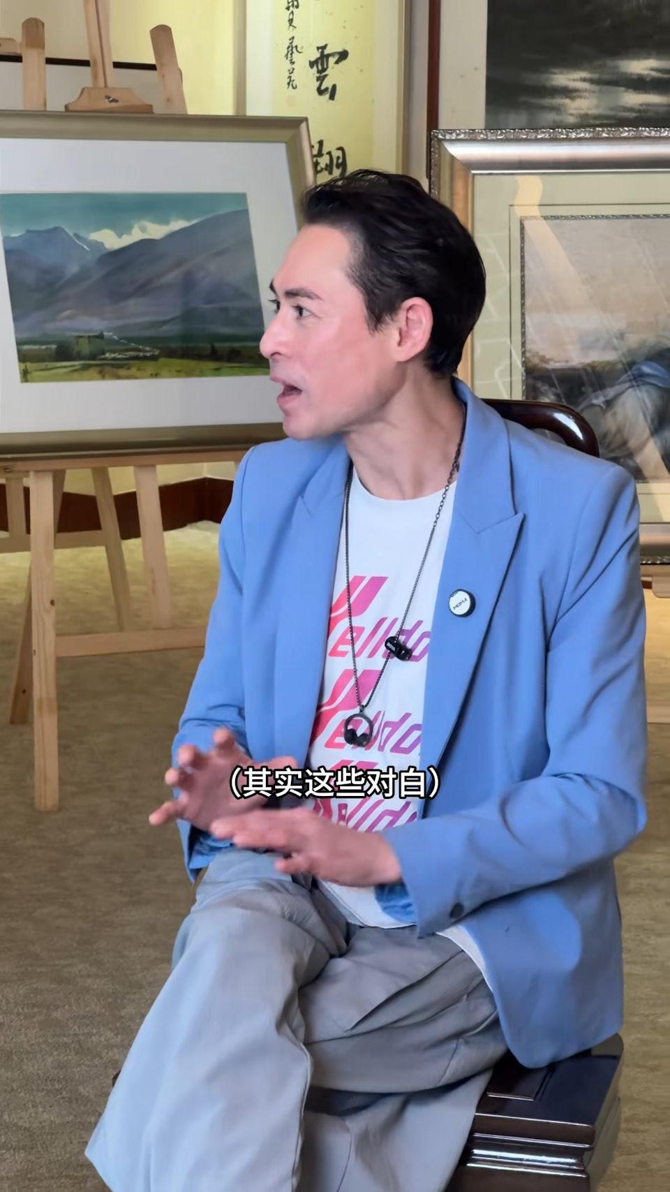 海俊傑早前接受大陸媒體訪問時,臉頰看起來圓潤了不少。(圖/翻攝自海俊傑抖音)