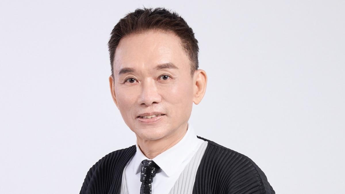 消失許久!69歲蘇來露面長這樣 攜手「吉他詩人」重溫民歌