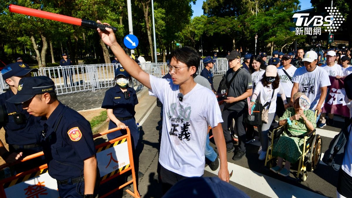 黃國昌走讀遭約談撞「柯文哲羈押庭」!若未到案 警:函送北檢