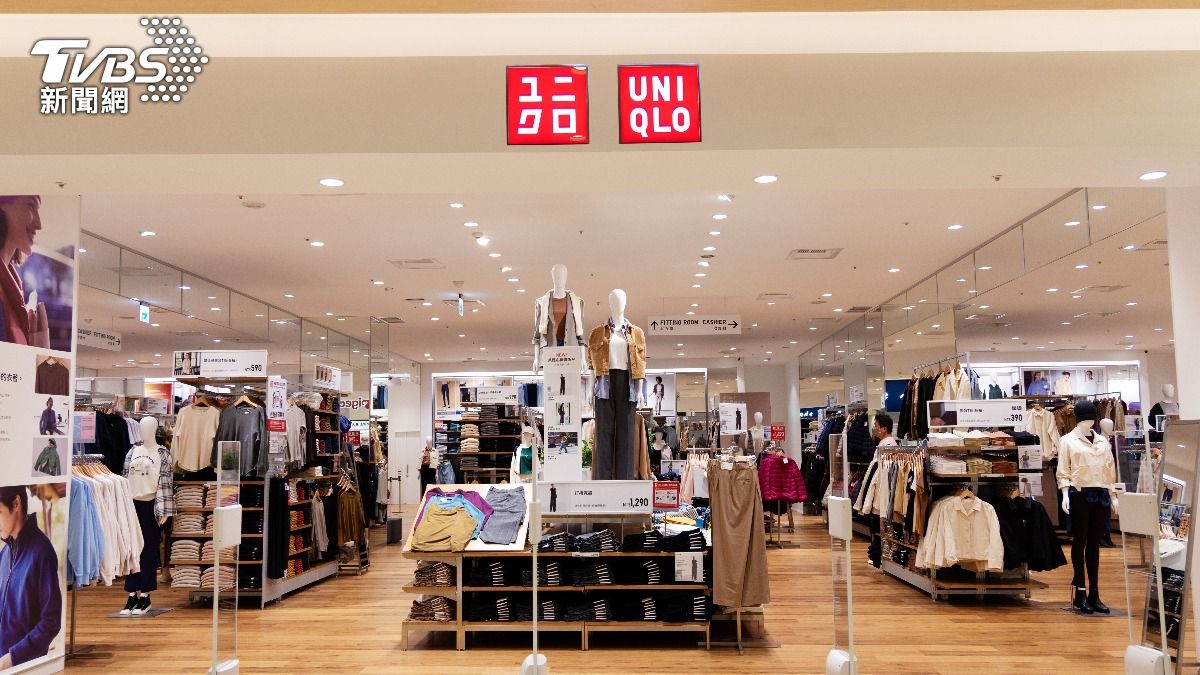 泰國1年服喪期開始 Uniqlo「更換展示品」商場全成黑色系