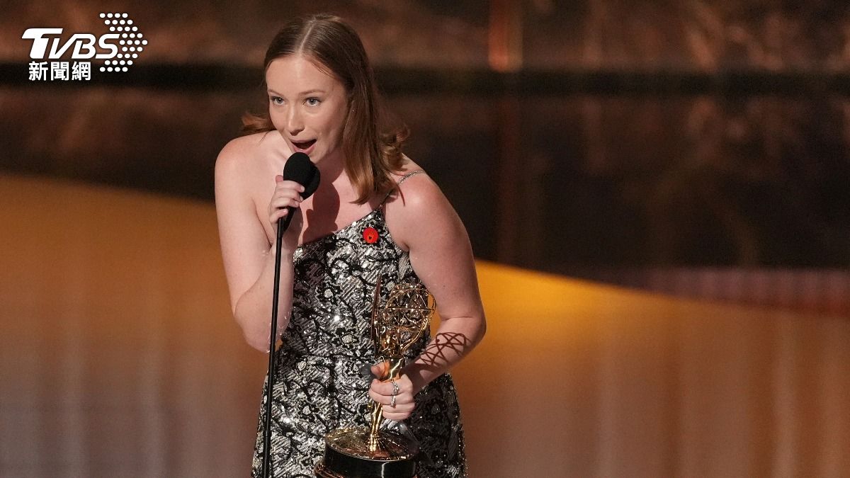 漢娜愛賓德奪下喜劇類最佳女配角。（圖／達志影像美聯社）