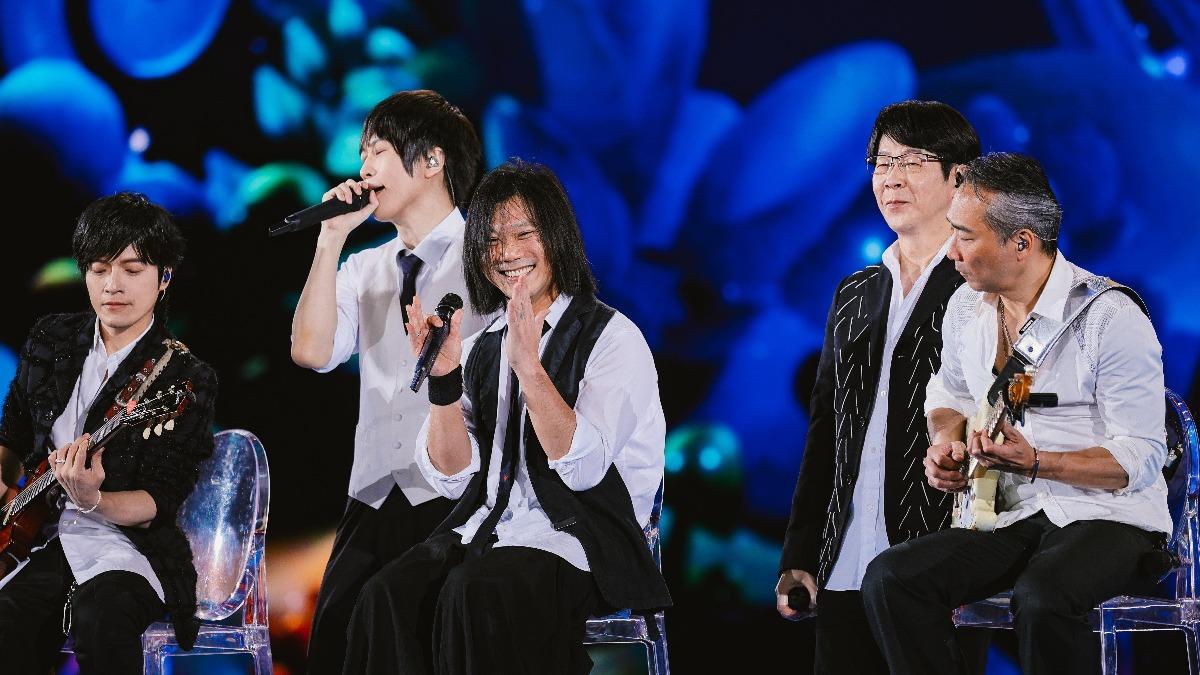 五月天透過歌聲築起貴陽最歡樂的MAYDAYLAND。(圖/相信音樂提供)