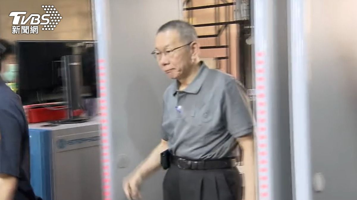柯文哲開庭批檢手段惡劣,自比「曼德拉」。(圖/TVBS)