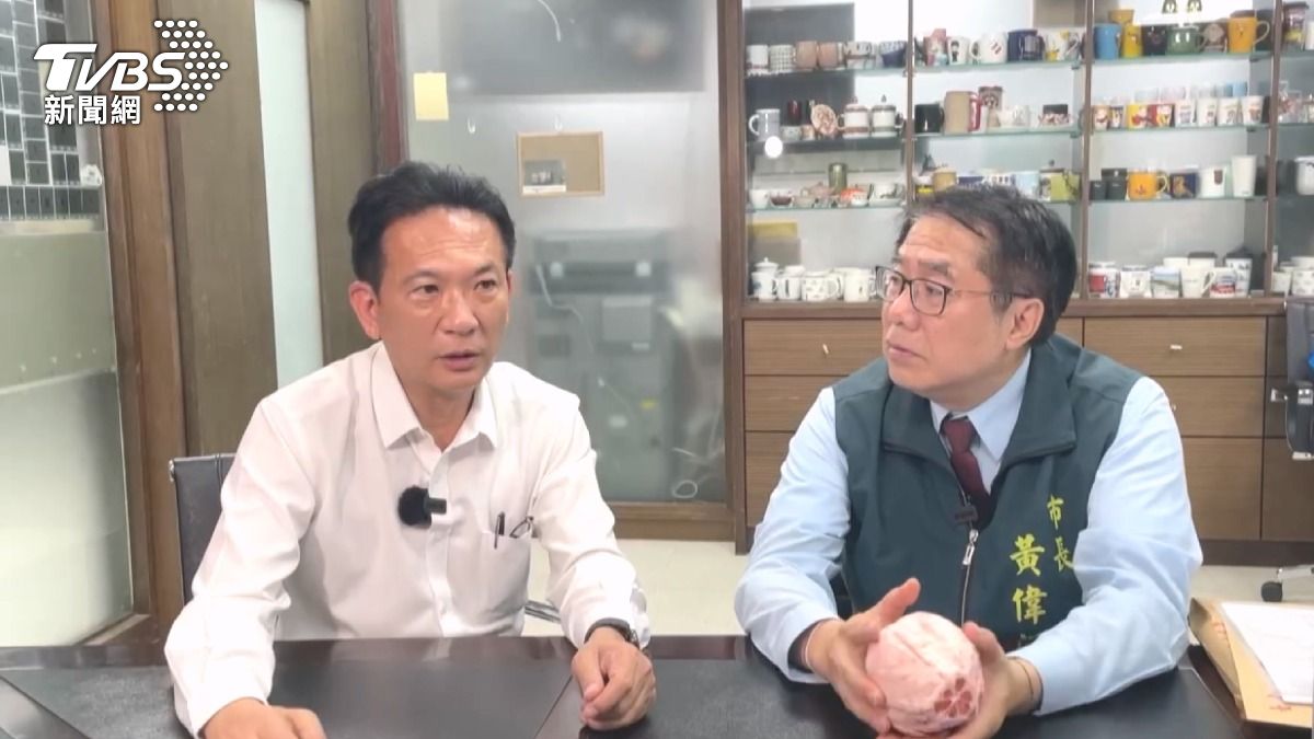 林俊憲發布新聞稿表示,國民黨透過灌票介入初選,刻意放大民進黨內部競爭。(圖/TVBS)