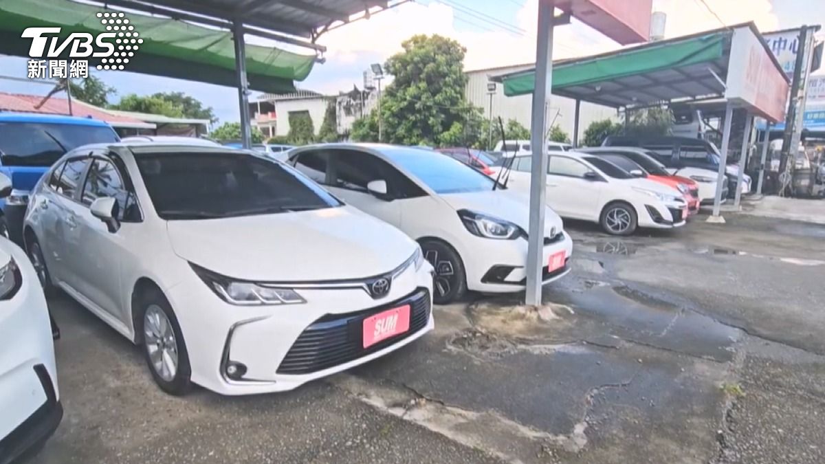 二手車商購車收烏龍罰單，停管處認錯撤銷罰單。（圖／TVBS）