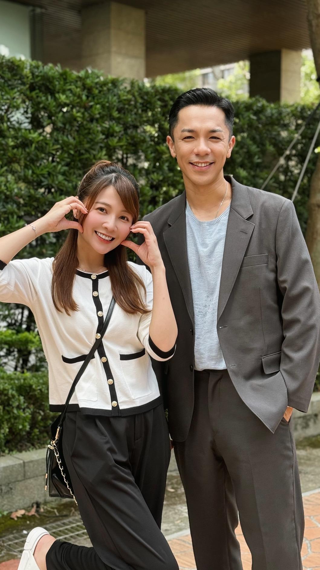 謝京穎(左)同框楊皓崴,笑說:「終於可以大膽穿高跟鞋!」(圖/民視提供)