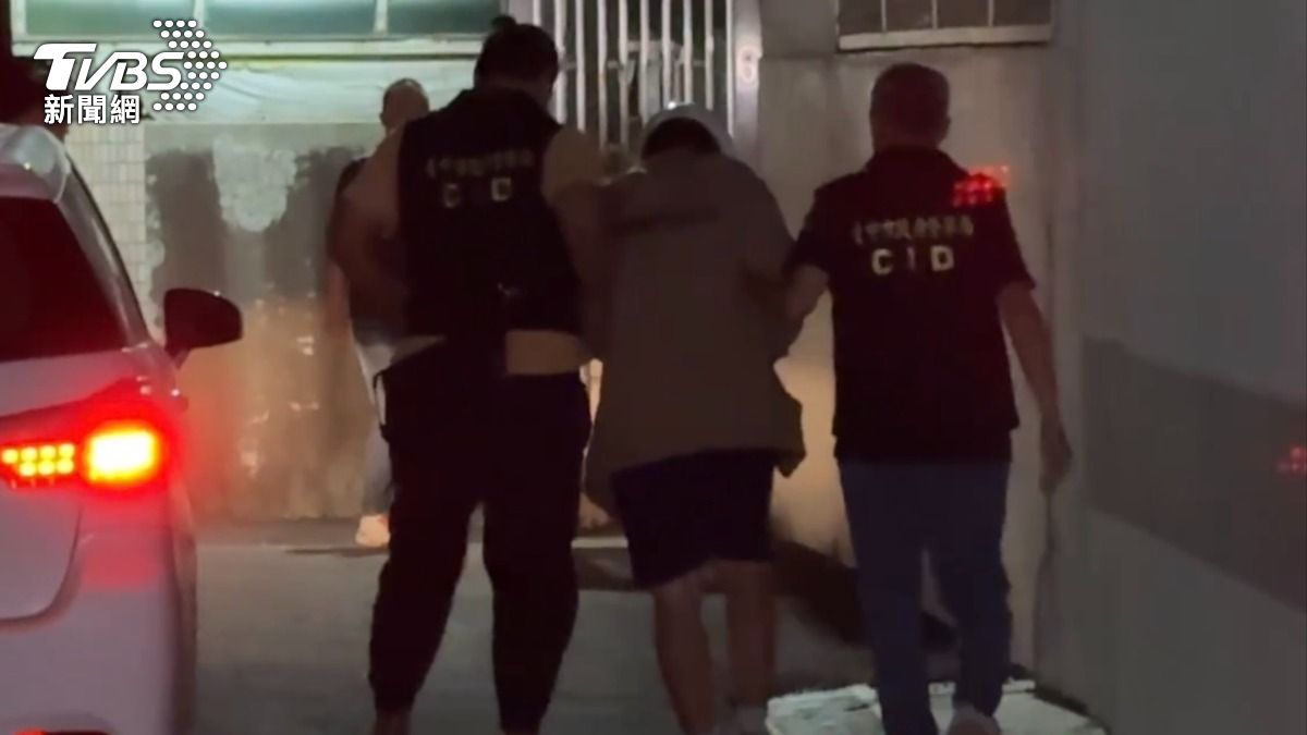 台中沙鹿命案!殺女友少年當街被逮身影曝 爸友人:他平常很乖