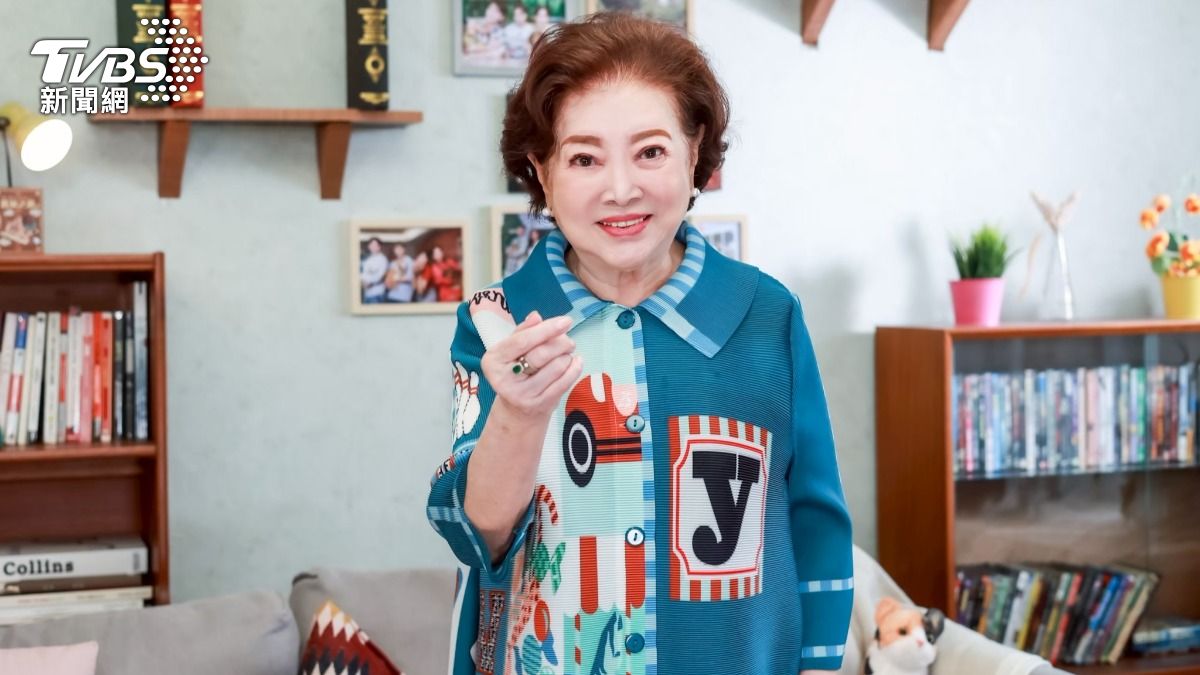 獨/86歲陳淑芳為戲「鋸斷牙齒」!全身多處受損 吳姍儒看完哭7天