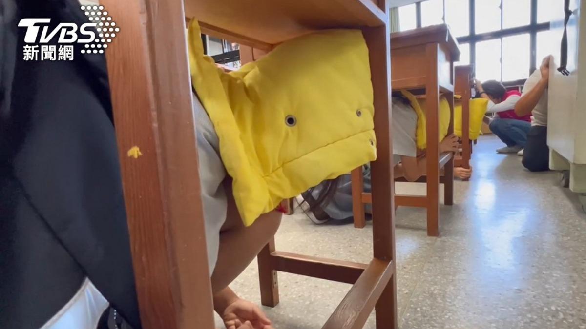 睡到一半地震超大「別急著逃下床」 5大重點自保