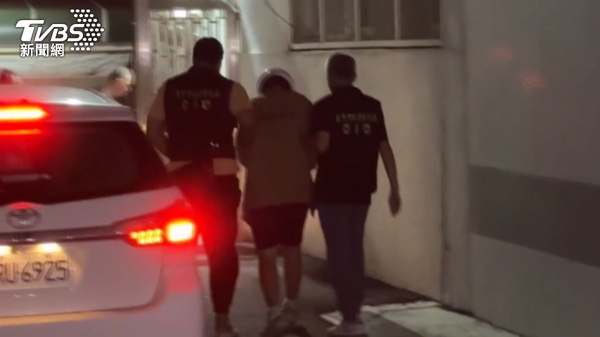 17歲少年借機車拔牌南下行兇!躲回苗栗再往南逃。(圖/TVBS)