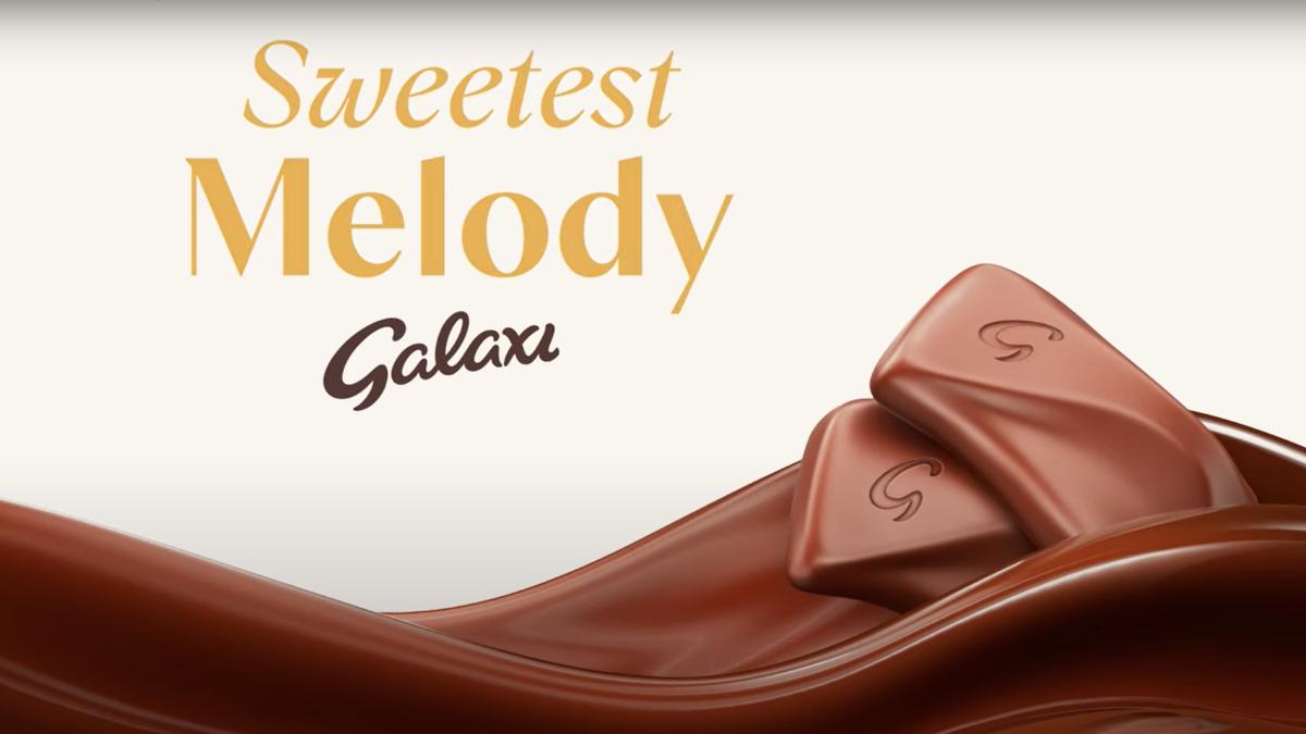 「銀河巧克力」(Galaxy Chocolate)委託海辛斯博士創作《最甜蜜的旋律》。(圖/翻攝YT@GalaxyChocolateUK)