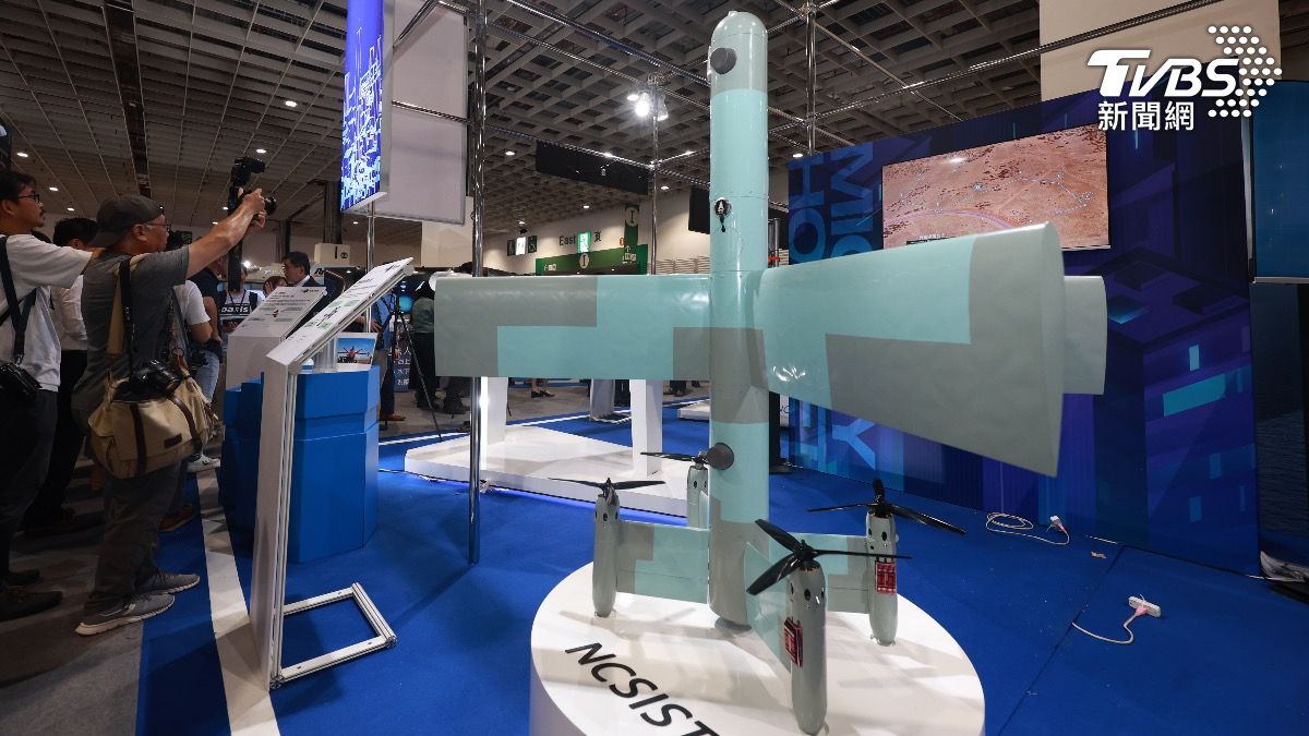 精準打擊敵軍!勁蜂無人機首度亮相國防展 強化不對稱戰力