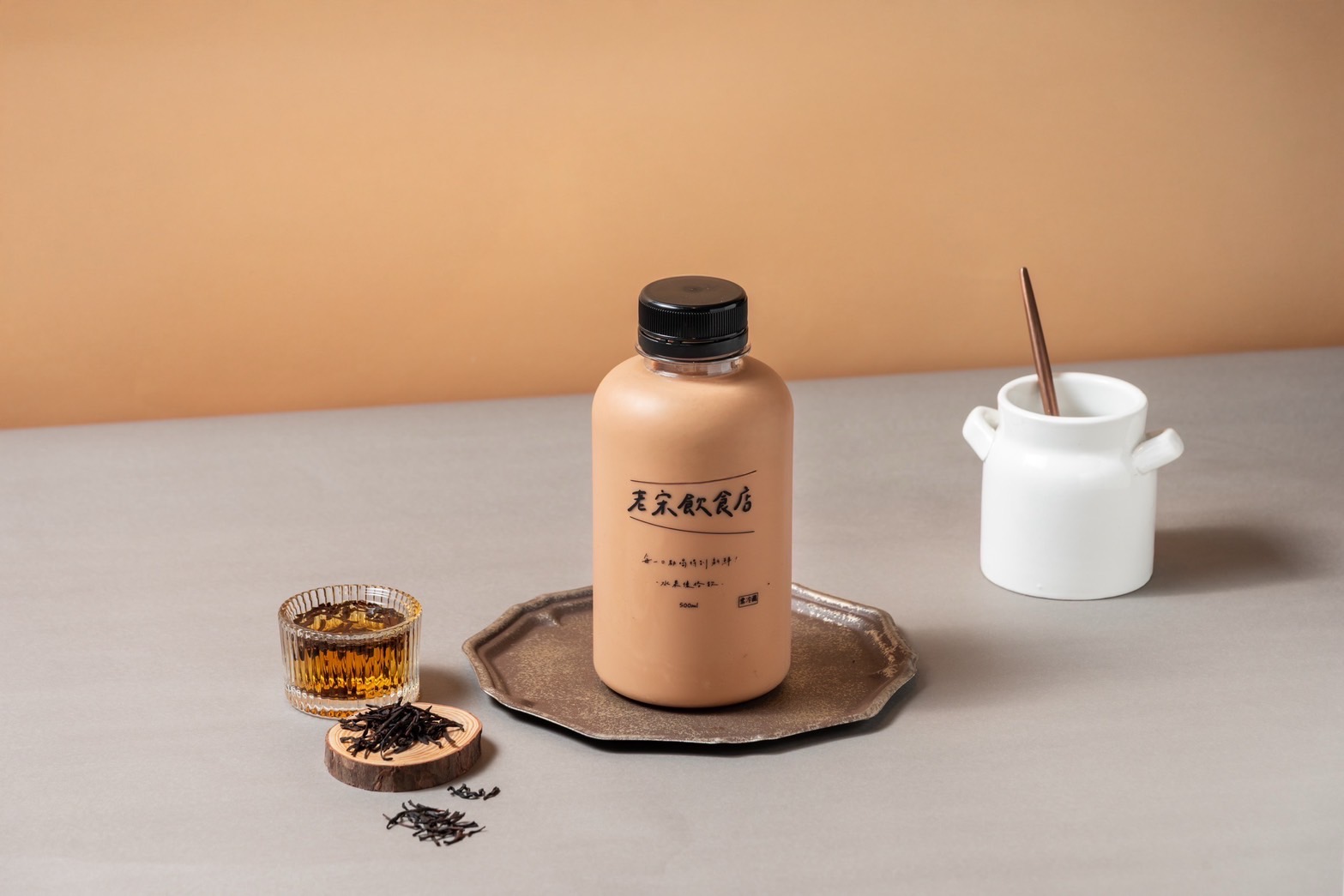 ▲高雄奶茶節現場可品嘗限定飲品。(圖片來源:高雄市政府觀光局)
