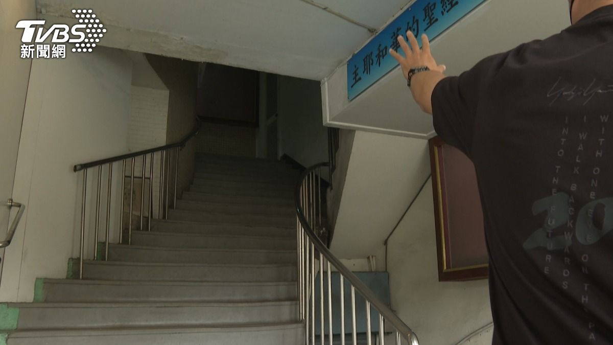 鬼月拍攝且對拍攝區域有異議,而劇組則堅稱已事先告知並取得同意。(圖/TVBS)